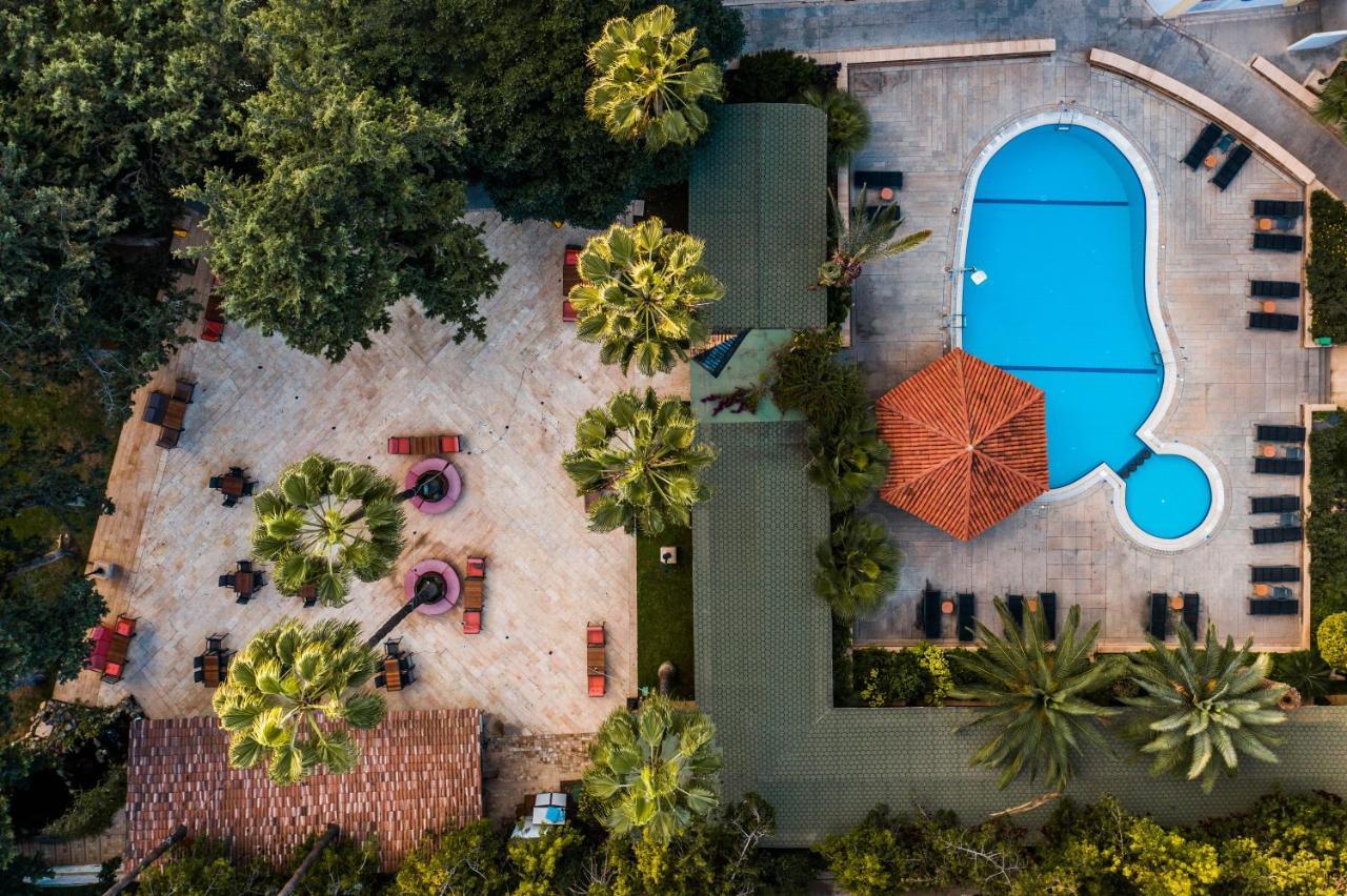 Hotel Pia Bella Kyrenia  Exterior foto
