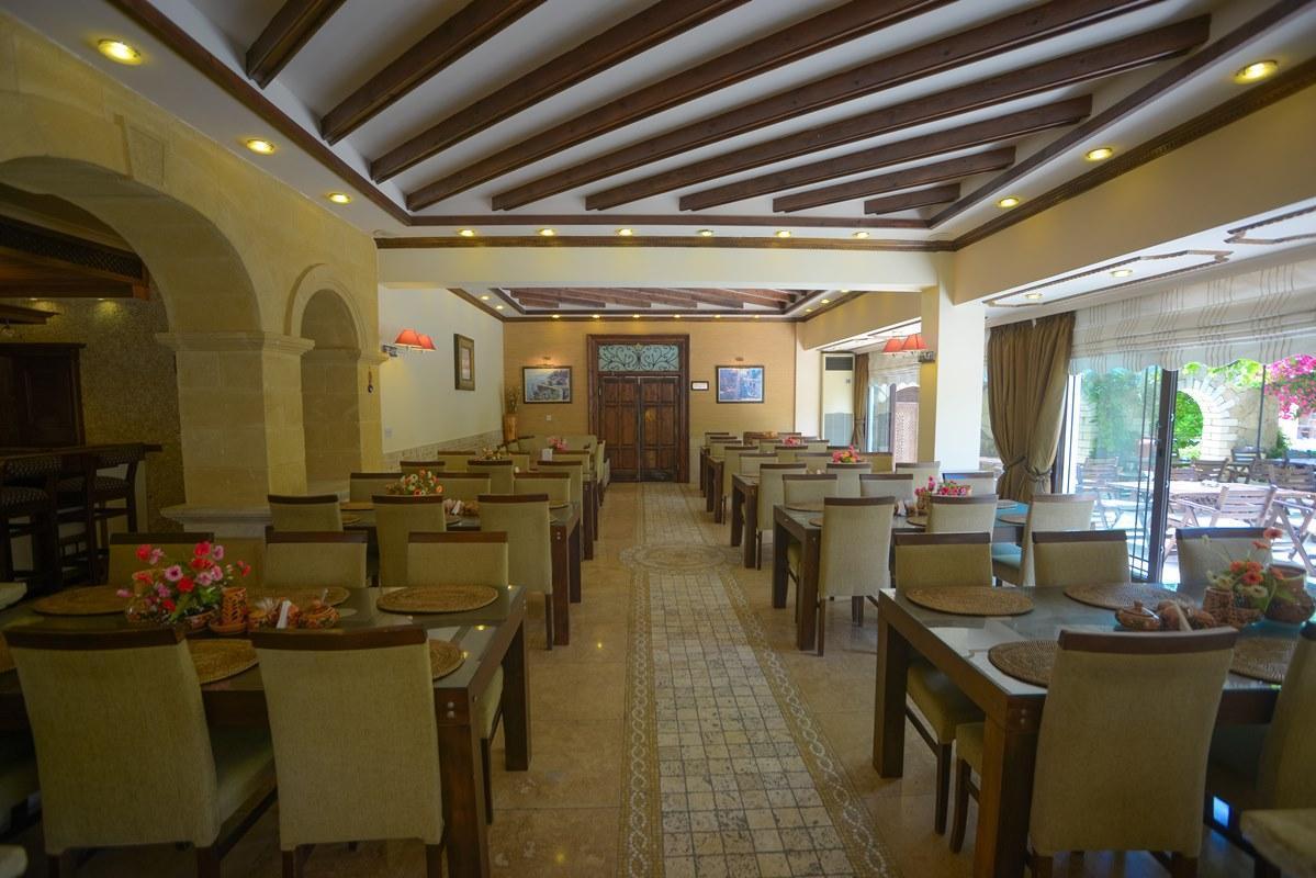 Hotel Pia Bella Kyrenia  Exterior foto